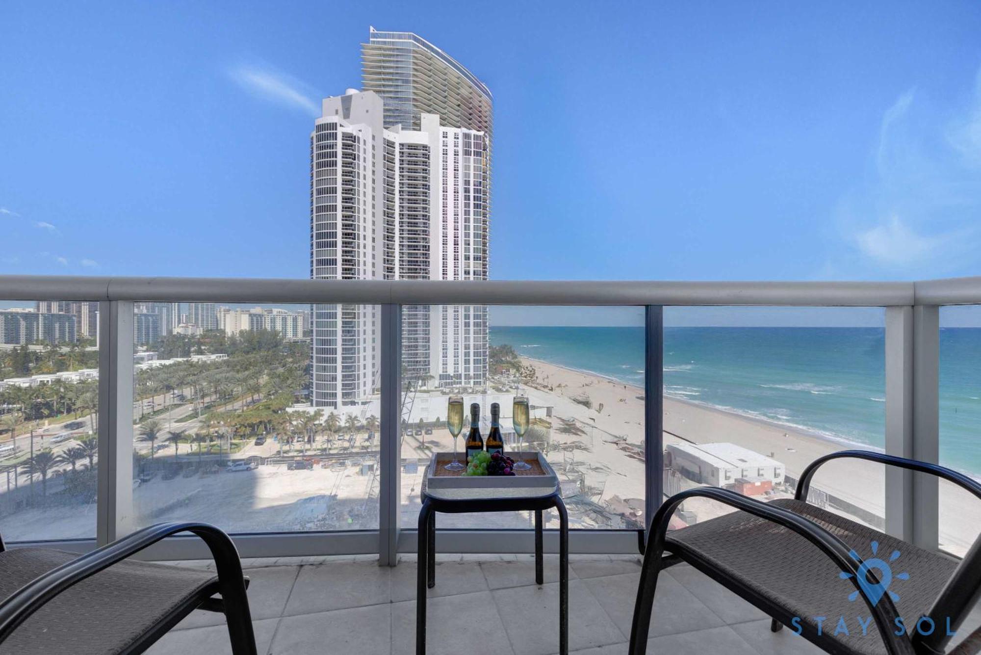 Beachfront Resort - Pool - Ocean View Balcony- Gym Miami Beach Exteriör bild
